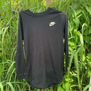 BASIC BLACK NIKE LONG SLEEVE
